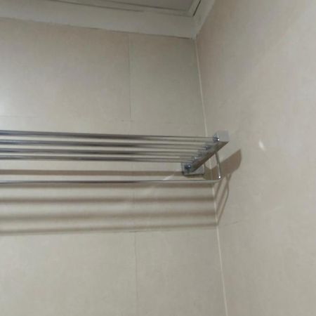 Aarohi Studio Hotels Ghaziabad Ngoại thất bức ảnh